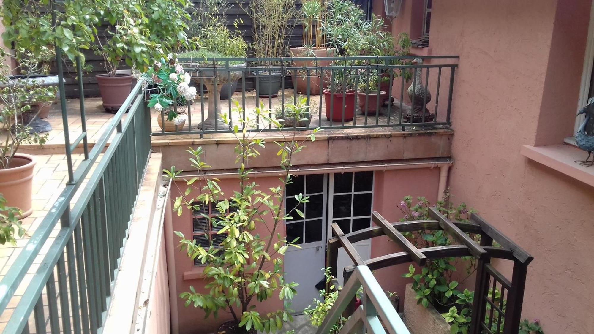 La Maison Rose: Lieu Atypique Hotel Nemours Exterior foto